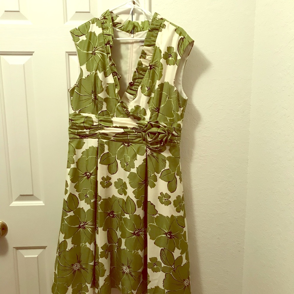 Jessica H floral dress size 14